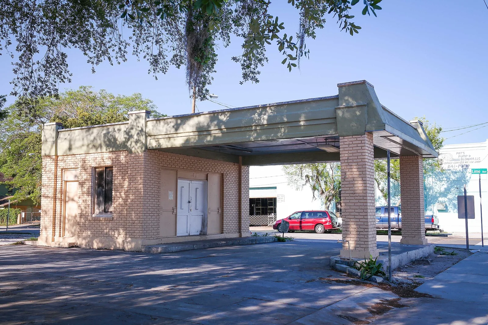 The Holden-Parramore Historic District, where the Amelia and 25th Street houses sit