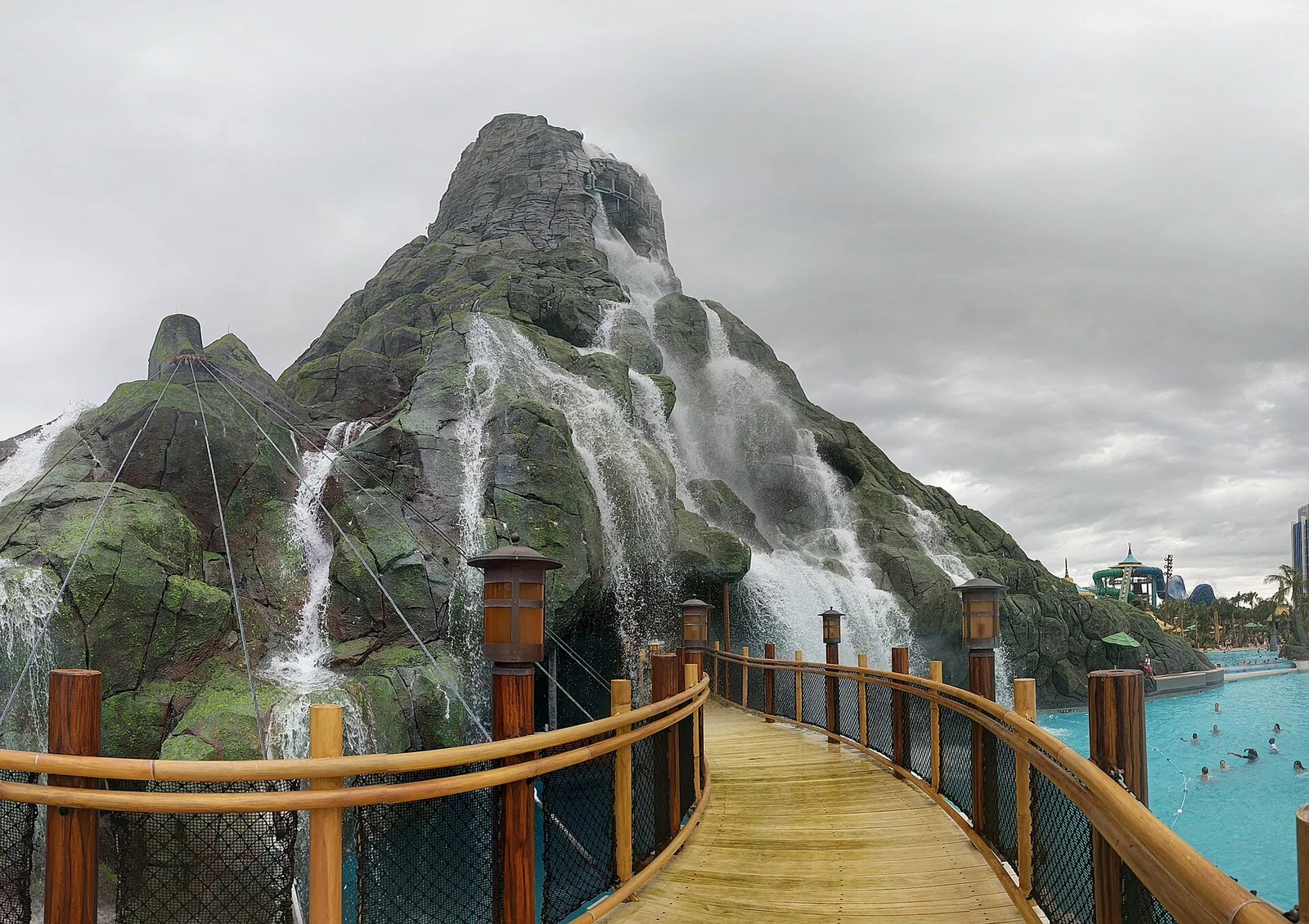 Universal's Volcano Bay