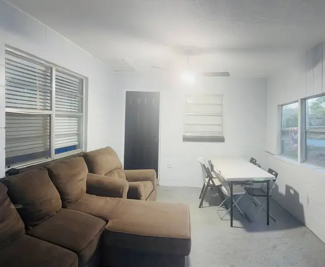 Downtown & Stadium Cozy Retreat, photo 58
